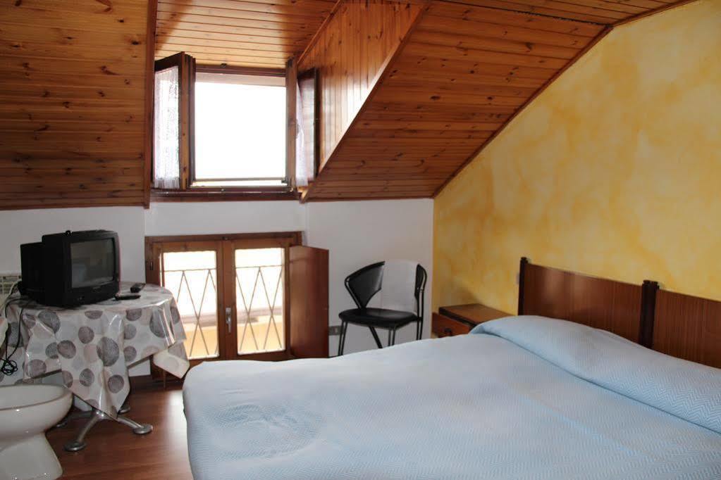 B&B Edelweiss Castione della Presolana Ngoại thất bức ảnh